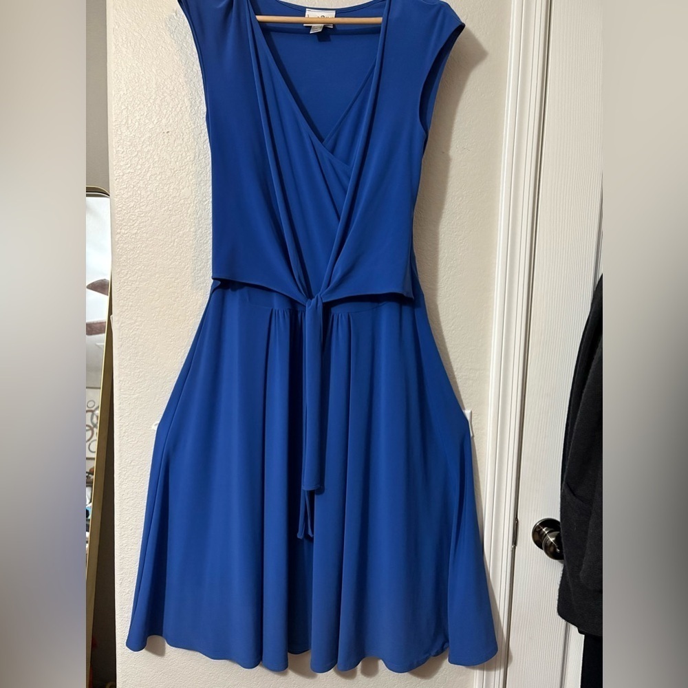 Elegant Joseph Ribkoff Wrap, Pleated, Front Tie Sleeveless Dress with V-Neck